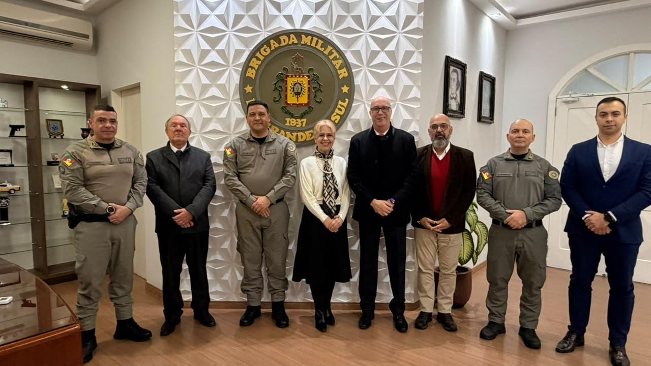 TJMRS realiza visita institucional ao Comando-Geral da Brigada Militar