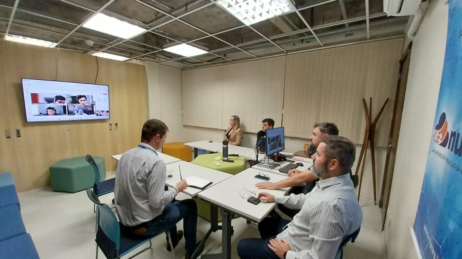 Reunião debate adoção de protocolo único de linguagem simples e imagem do Poder Judiciário