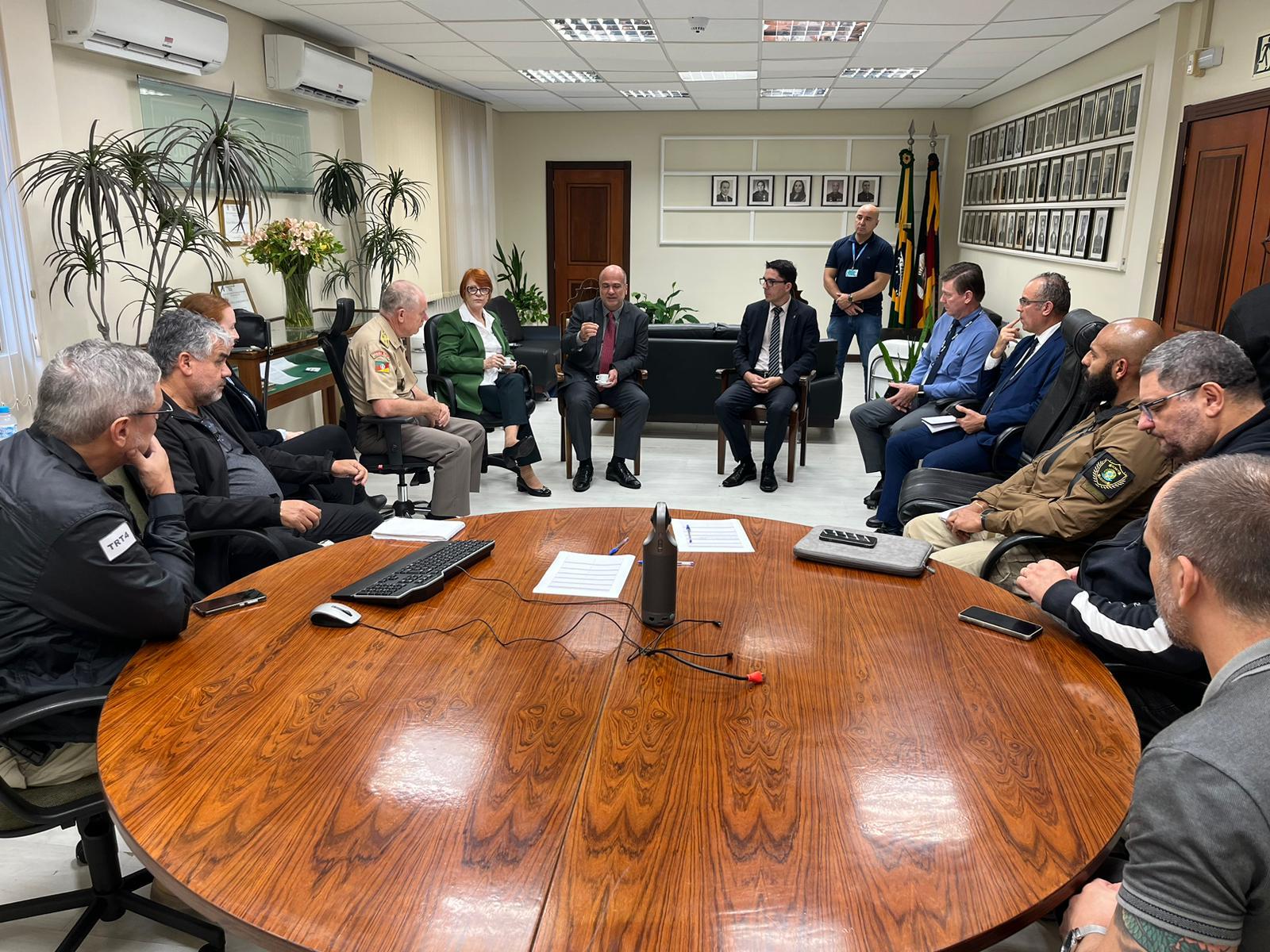 Grupo de segurança dos Tribunais discute ações de apoio frente à calamidade climática